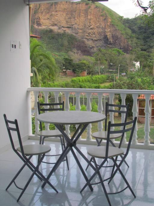 Casa Familiar Y De Descanso Villa Lorenza - Apulo Cund. ภายนอก รูปภาพ