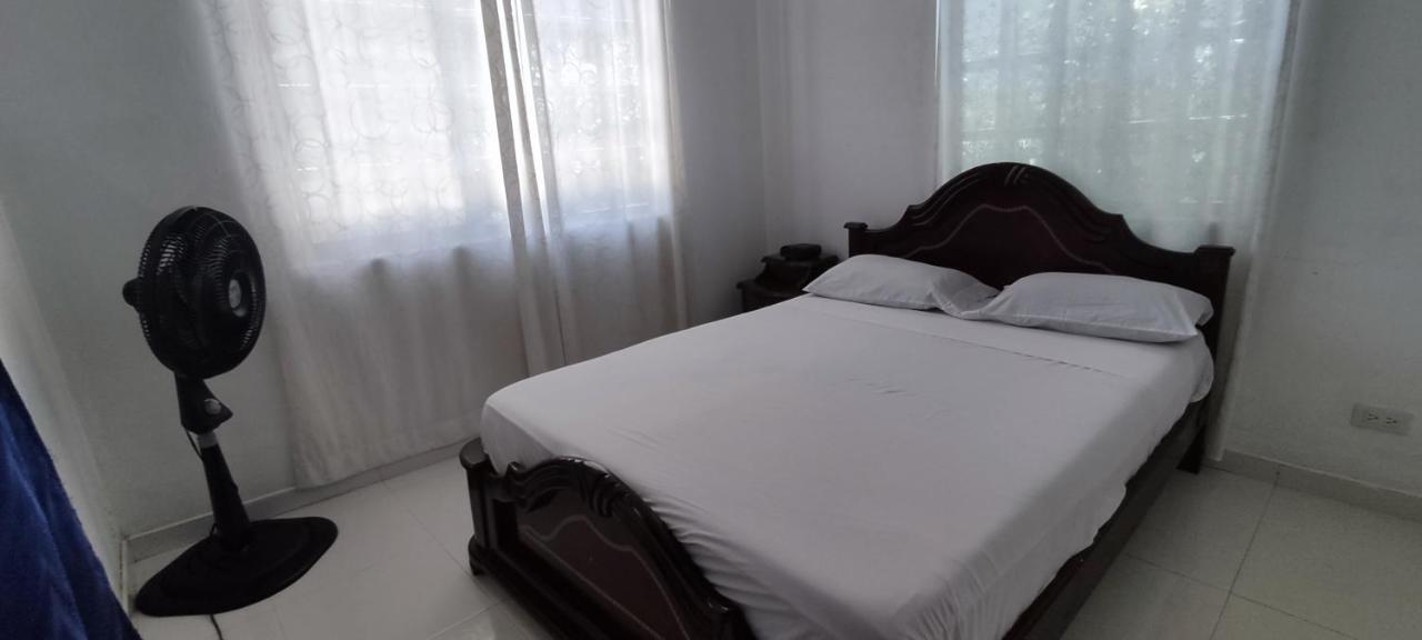 Casa Familiar Y De Descanso Villa Lorenza - Apulo Cund. ภายนอก รูปภาพ