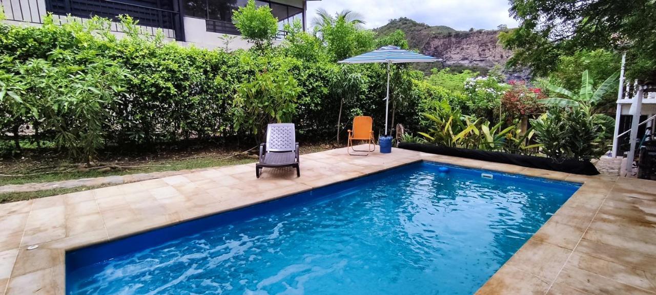 Casa Familiar Y De Descanso Villa Lorenza - Apulo Cund. ภายนอก รูปภาพ